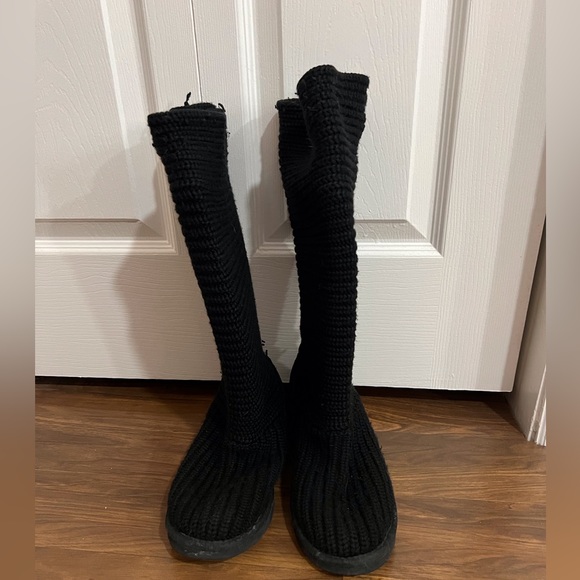 Ugg Women's Black Knit Cardy Boots Size 7 - Picture 7 of 7